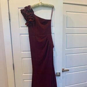 Women's One Shoulder Ruffle Scuba Crepe Gown